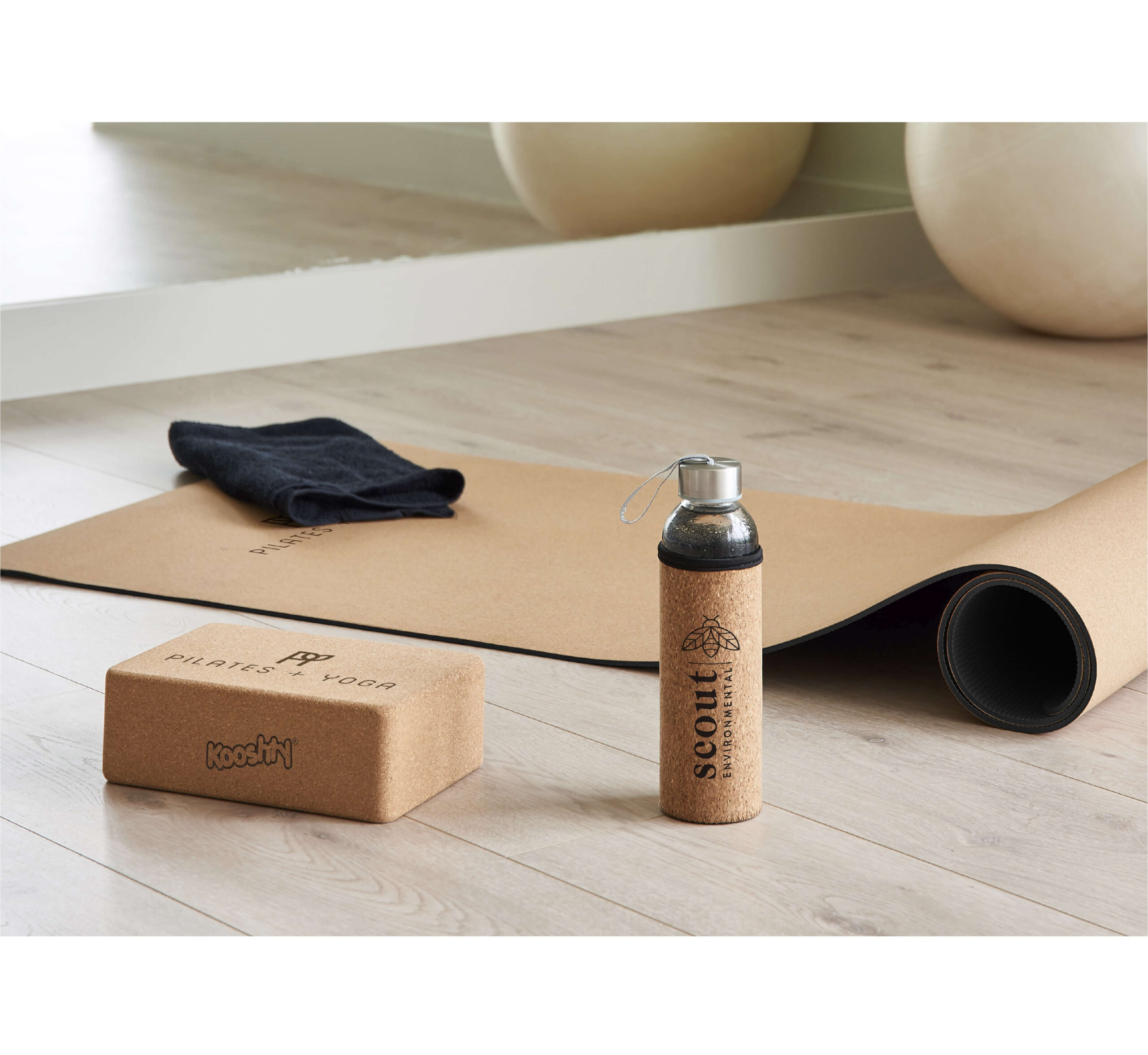 Kooshty Kork Water Bottle - 500ml - Image 8